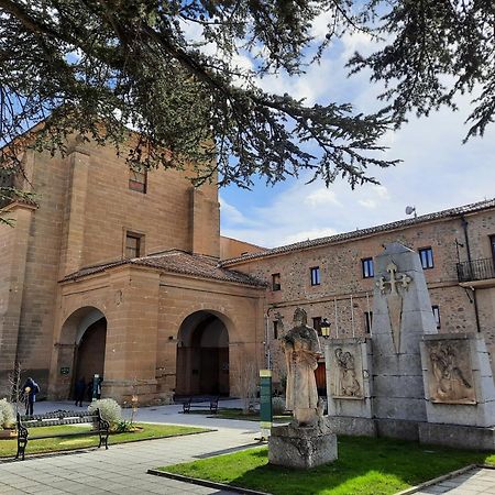 Villa- Belen Santo Domingo De La Calzada Exteriör bild
